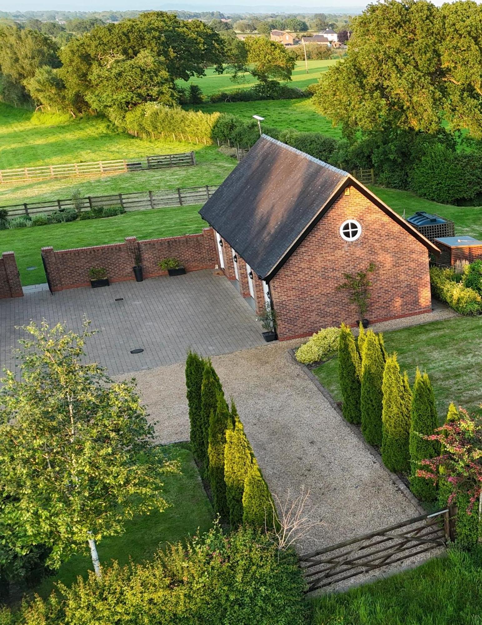 Cheshire Retreat At Within Street Farm Apartment Мидълуич Екстериор снимка